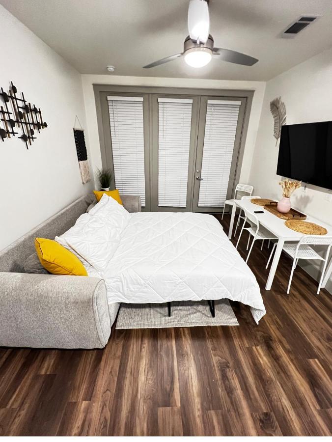 1 Bedroom W Balcony View Resort Pool Free Parking Addison Eksteriør bilde